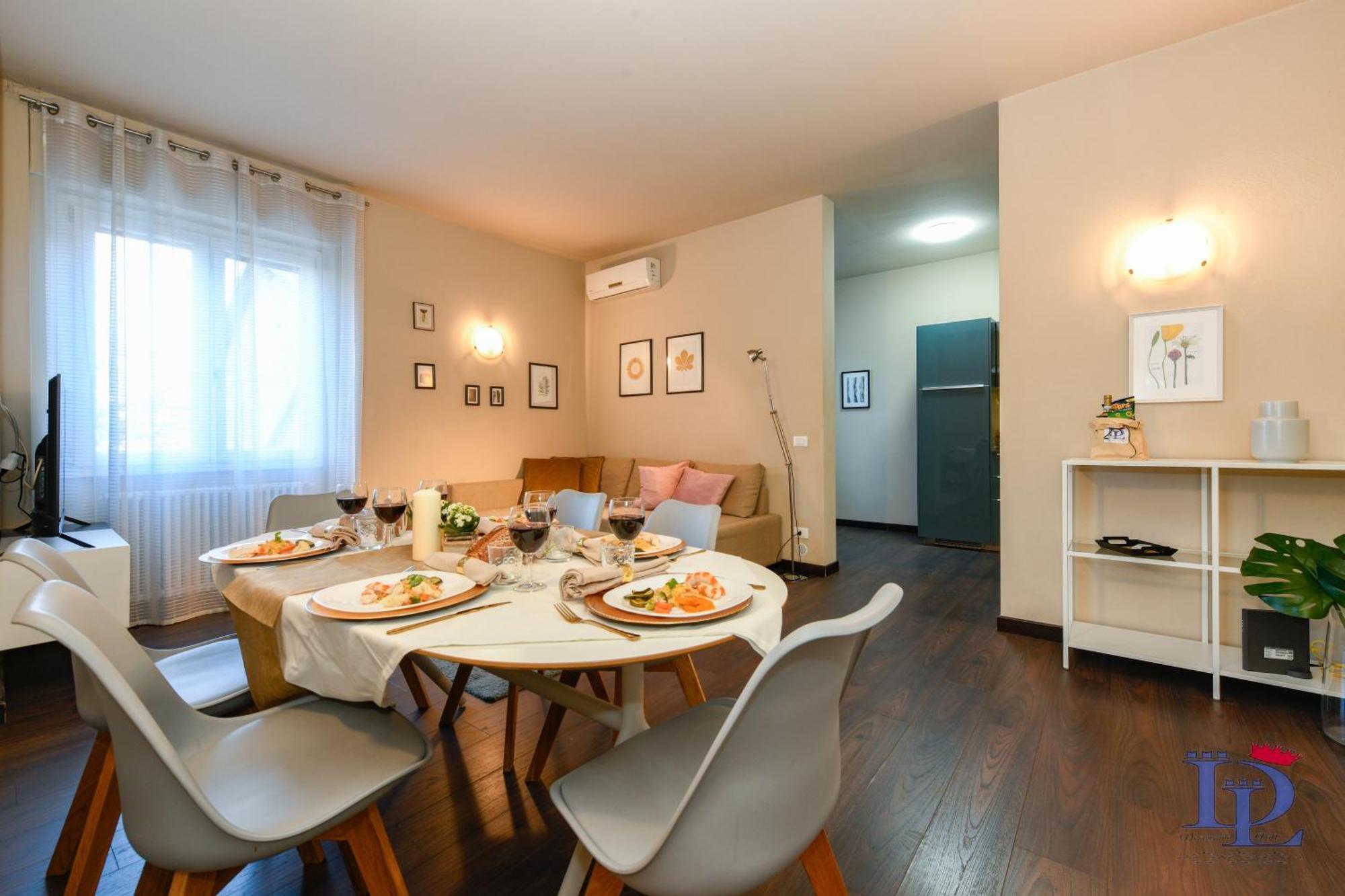 Desenzanoloft Official Partner Marriott Homes & Villas - A Casa Di Sara Family Apartment With Private Parking 데센자노델가르다 외부 사진