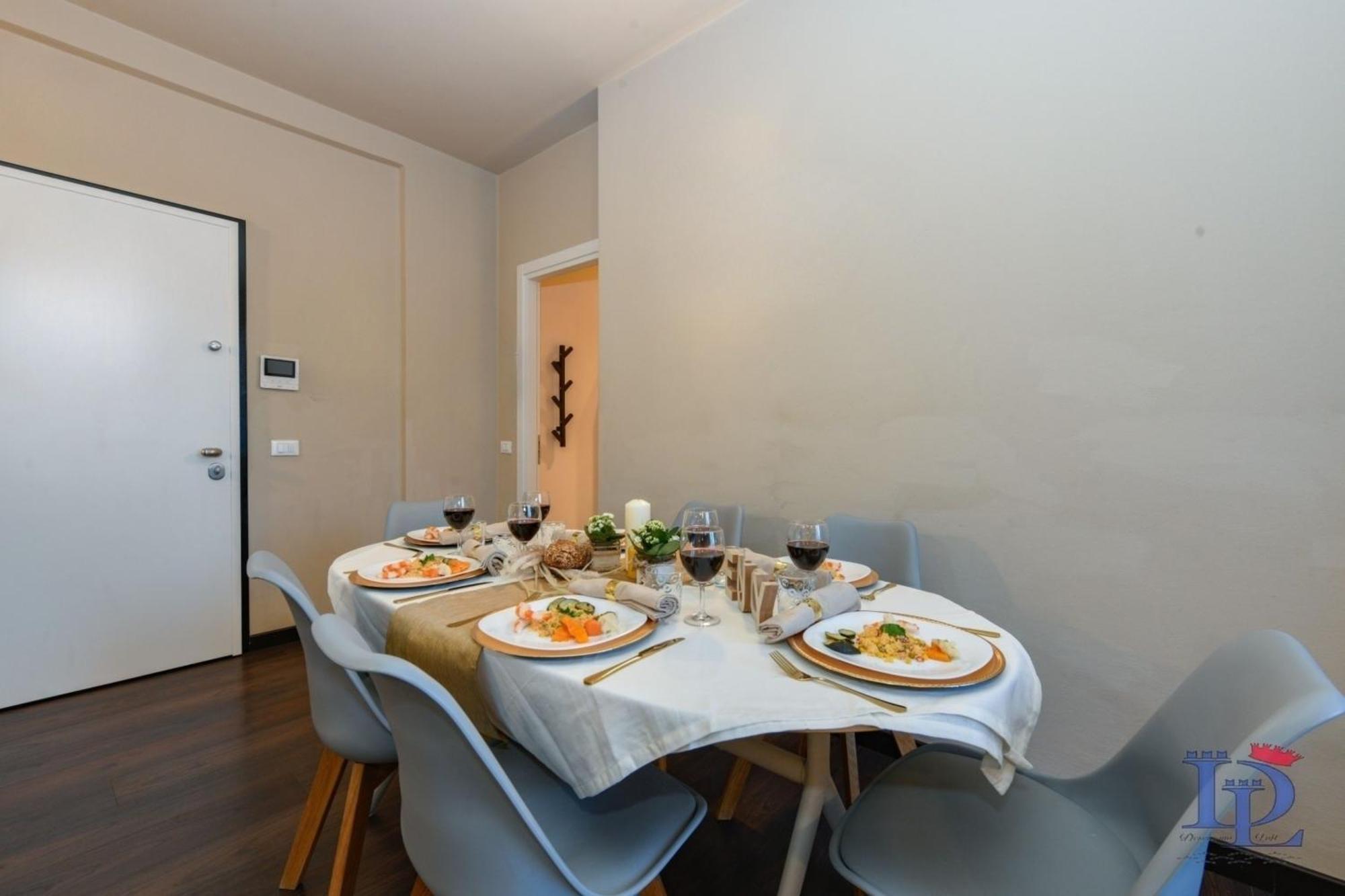Desenzanoloft Official Partner Marriott Homes & Villas - A Casa Di Sara Family Apartment With Private Parking 데센자노델가르다 외부 사진